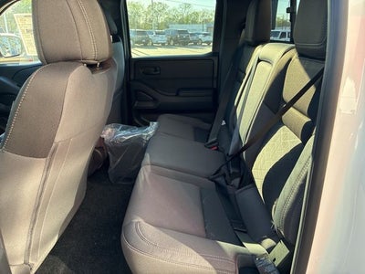 2026 Nissan Frontier Crew Cab SV