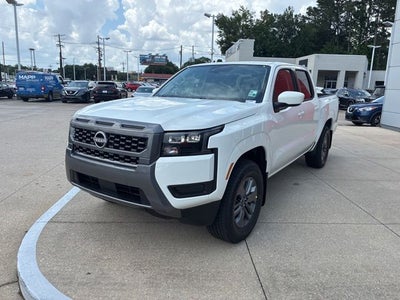 2026 Nissan Frontier Crew Cab SV