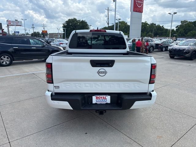 2026 Nissan Frontier Crew Cab SV