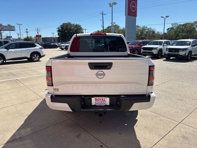 2026 Nissan Frontier Crew Cab SV