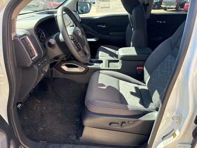 2026 Nissan Frontier Crew Cab SV