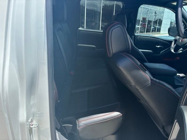 2023 Nissan Frontier Crew Cab PRO-X®