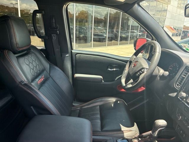 2023 Nissan Frontier Crew Cab PRO-X®