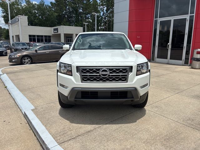2024 Nissan Frontier Crew Cab SV