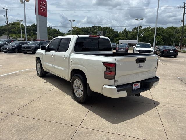 2024 Nissan Frontier Crew Cab SV