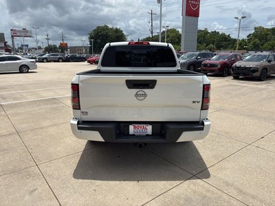 2024 Nissan Frontier Crew Cab SV