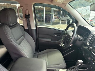 2024 Nissan Frontier Crew Cab SV