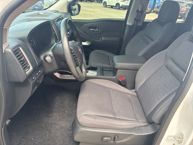 2024 Nissan Frontier Crew Cab SV