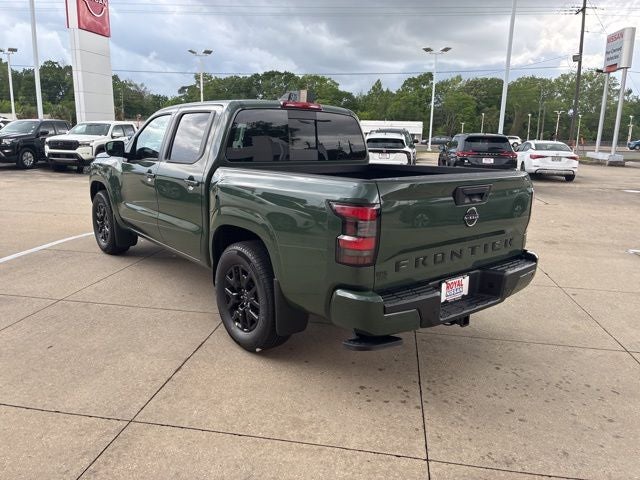 2026 Nissan Frontier Crew Cab SV