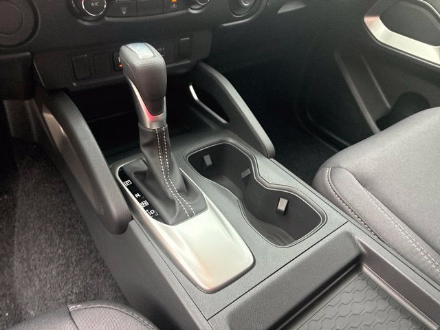2027 Nissan Frontier Crew Cab SV