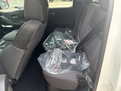 2027 Nissan Frontier Crew Cab SV