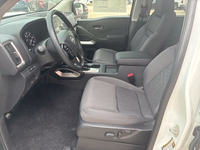 2027 Nissan Frontier Crew Cab SV