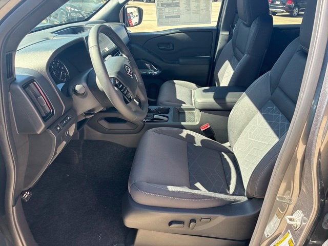 2027 Nissan Frontier Crew Cab SV