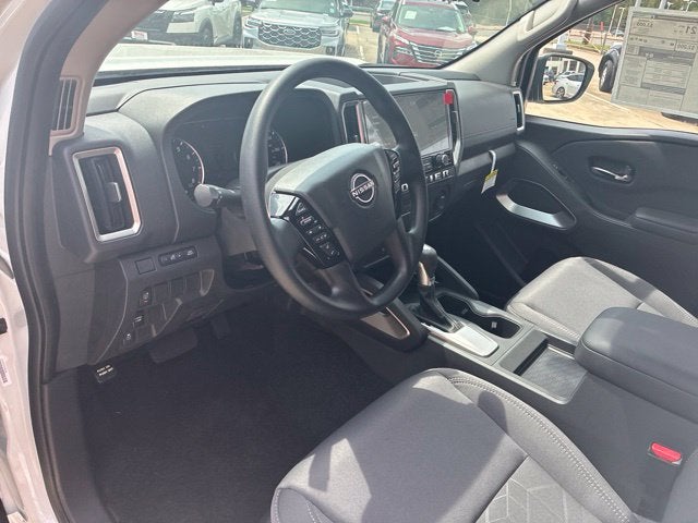 2027 Nissan Frontier Crew Cab SV