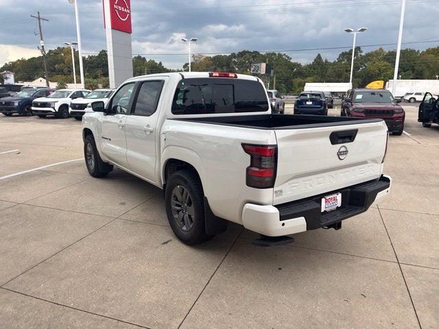 2027 Nissan Frontier Crew Cab SV