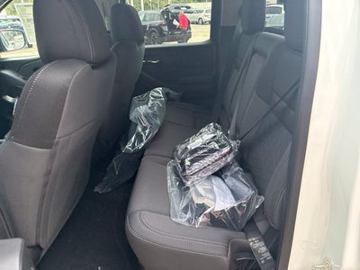 2027 Nissan Frontier Crew Cab SV