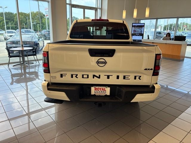 2026 Nissan Frontier Crew Cab SV