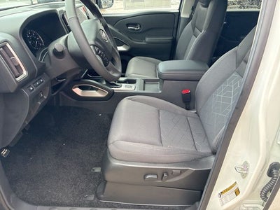 2026 Nissan Frontier Crew Cab SV