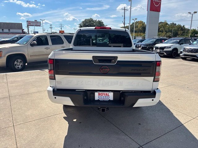 2027 Nissan Frontier Crew Cab PRO-4X®