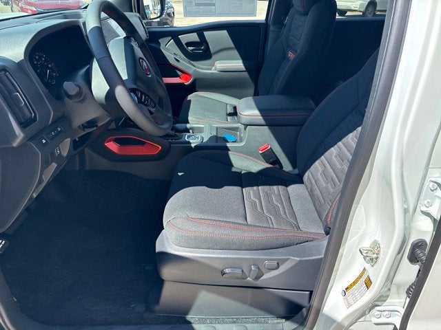 2027 Nissan Frontier Crew Cab PRO-4X®