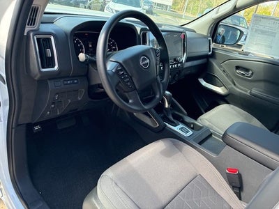 2026 Nissan Frontier Crew Cab SV