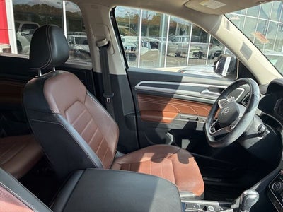 2022 Volkswagen Atlas 3.6L V6 SEL Premium R-Line