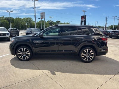 2022 Volkswagen Atlas 3.6L V6 SEL Premium R-Line