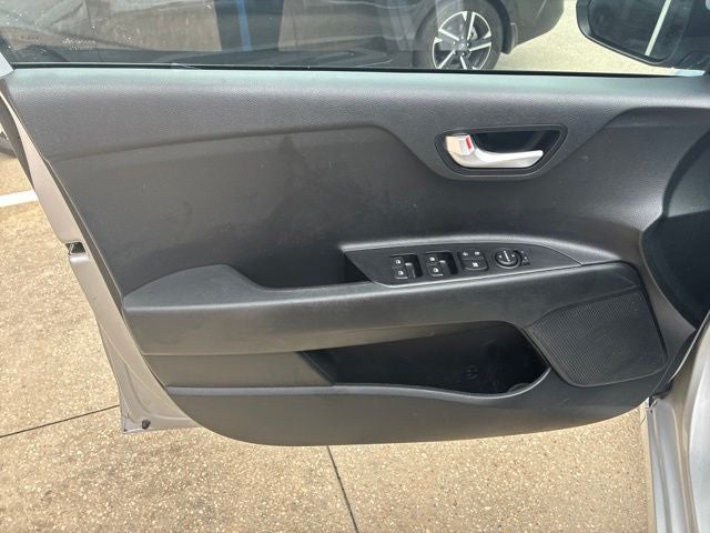 2023 Kia Rio LX