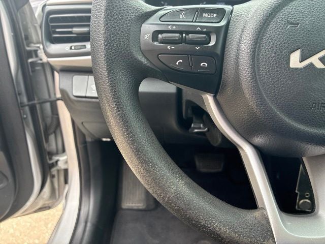2023 Kia Rio LX