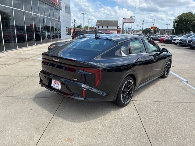 2025 Kia K4 GT-Line