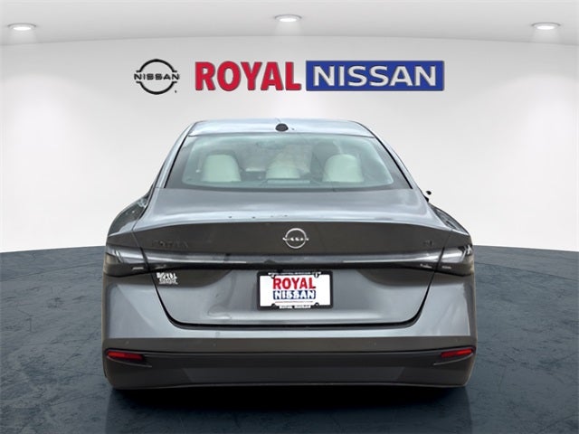 2026 Nissan Sentra SL