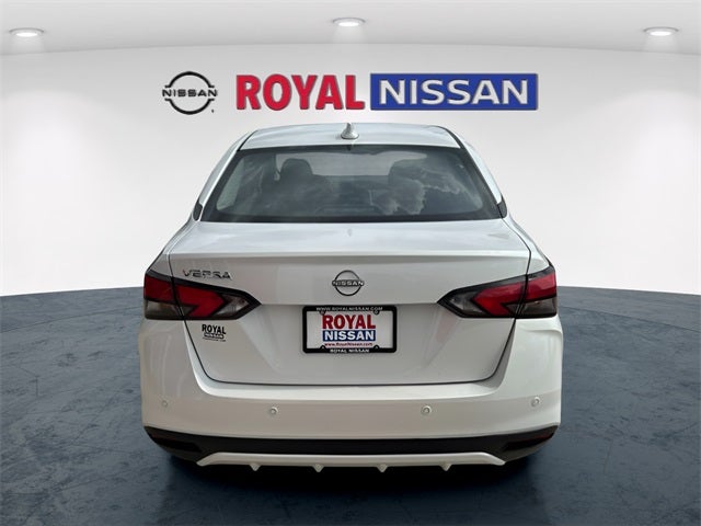 2025 Nissan Versa SV