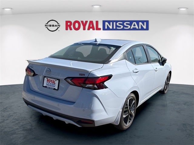 2025 Nissan Versa SR