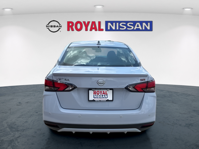 2025 Nissan Versa SR