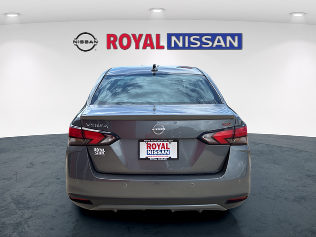 2025 Nissan Versa 1.6 SR