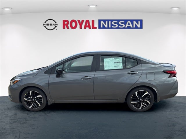 2025 Nissan Versa SR