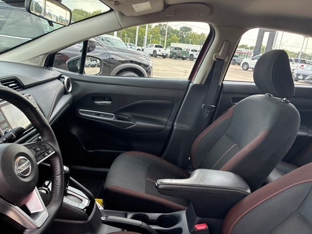 2021 Nissan Versa 1.6 SR
