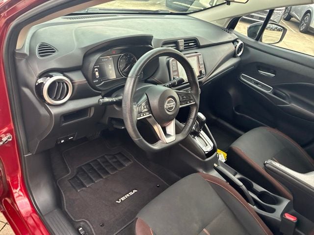 2021 Nissan Versa 1.6 SR