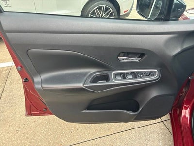 2021 Nissan Versa 1.6 SR