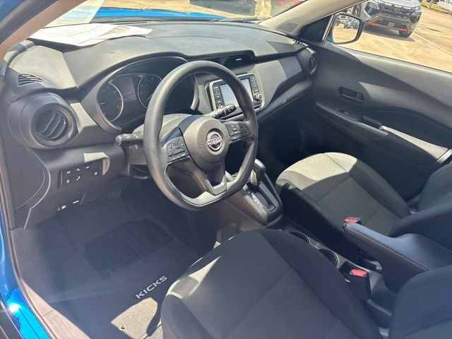 2024 Nissan Kicks S