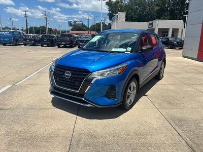 2024 Nissan Kicks S