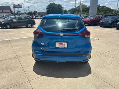 2024 Nissan Kicks S