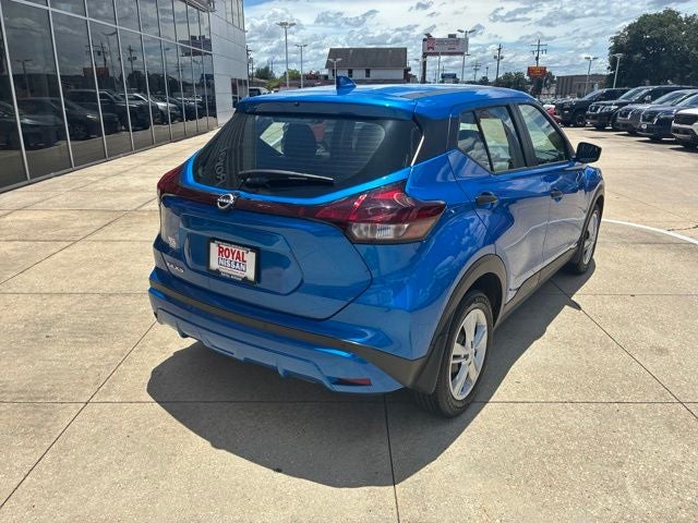 2024 Nissan Kicks S