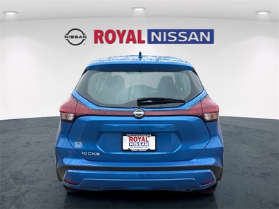 2025 Nissan Kicks Play S