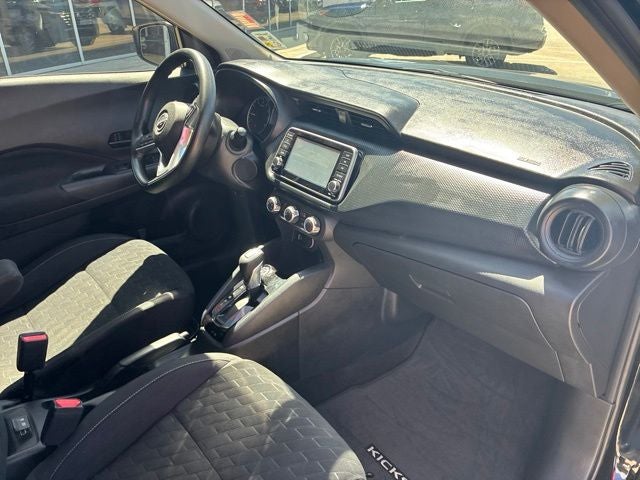 2022 Nissan Kicks S