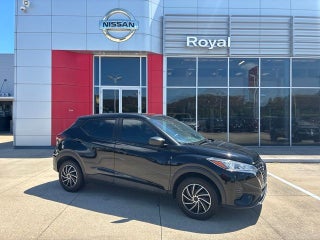 2022 Nissan Kicks S