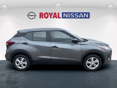 2025 Nissan Kicks Play S