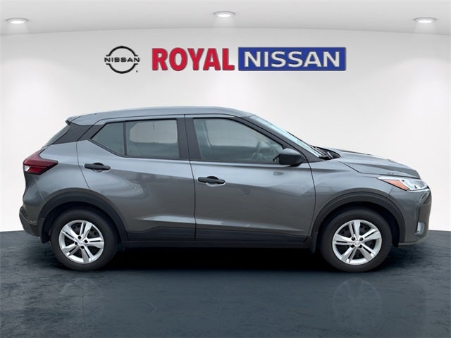 2025 Nissan Kicks Play S