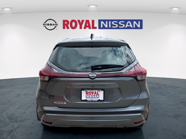 2025 Nissan Kicks Play S