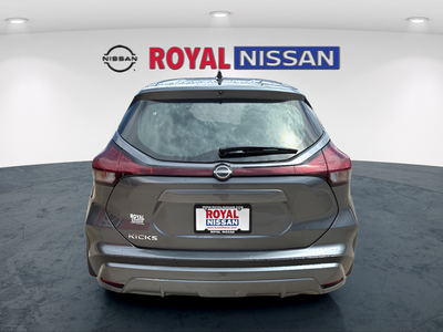 2025 Nissan Kicks Play S